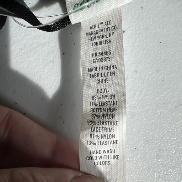 Aerie Medium M Black Stretch Wildflower Lace Padded Halter Bralette NWT American - Picture 7 of 7